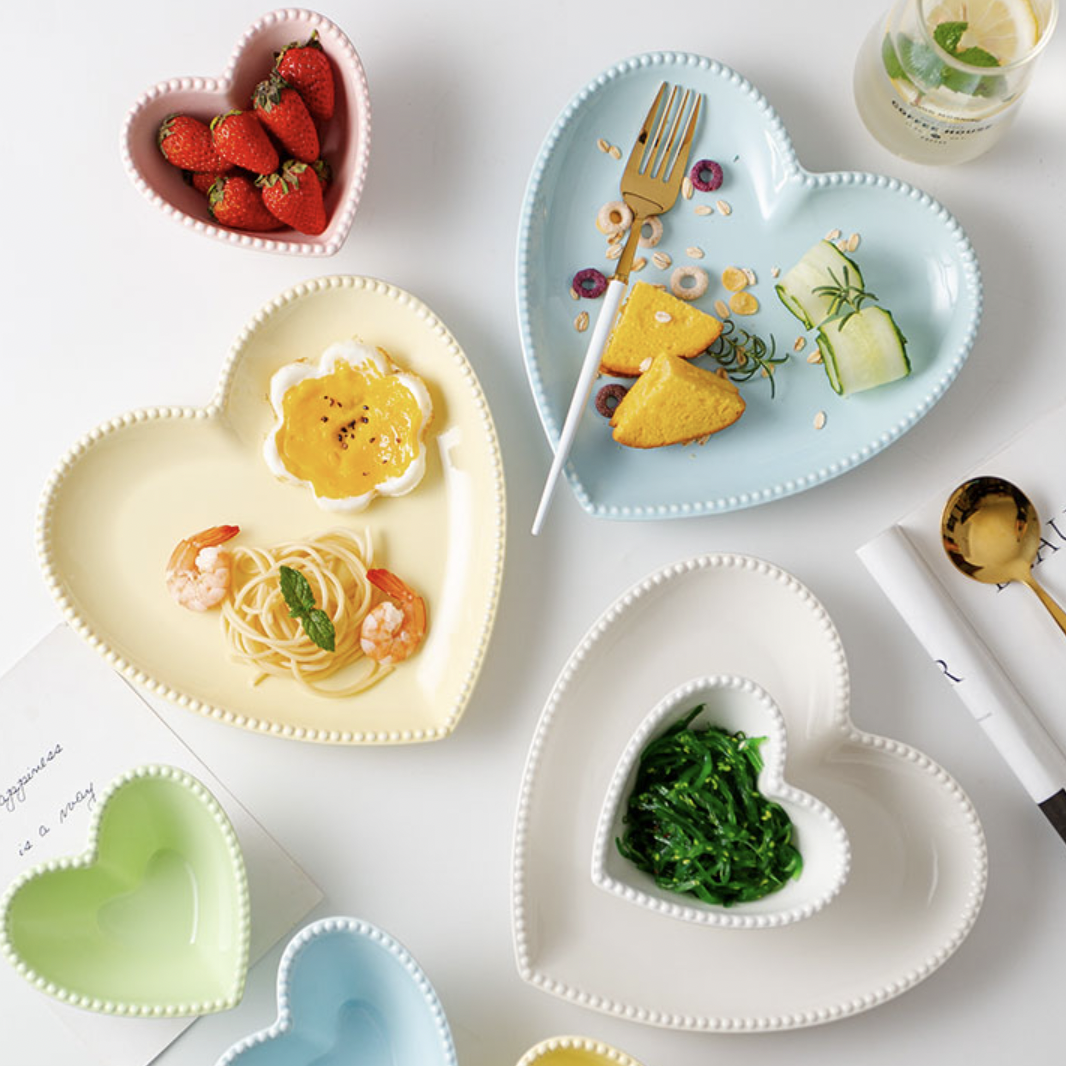 Snow White Heart Snack Plate Nestasia
