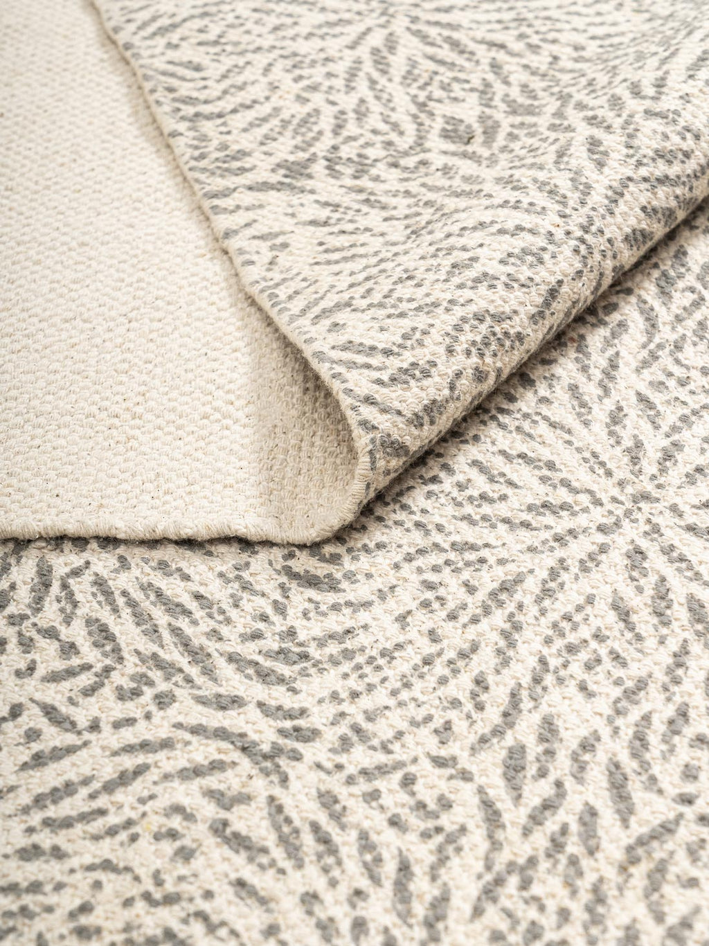 Thistle Cotton Printed Rug Contrast Living