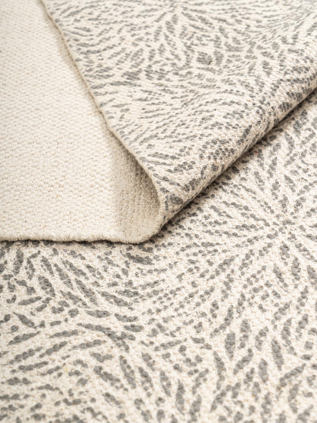 Thistle Cotton Printed Rug Contrast Living