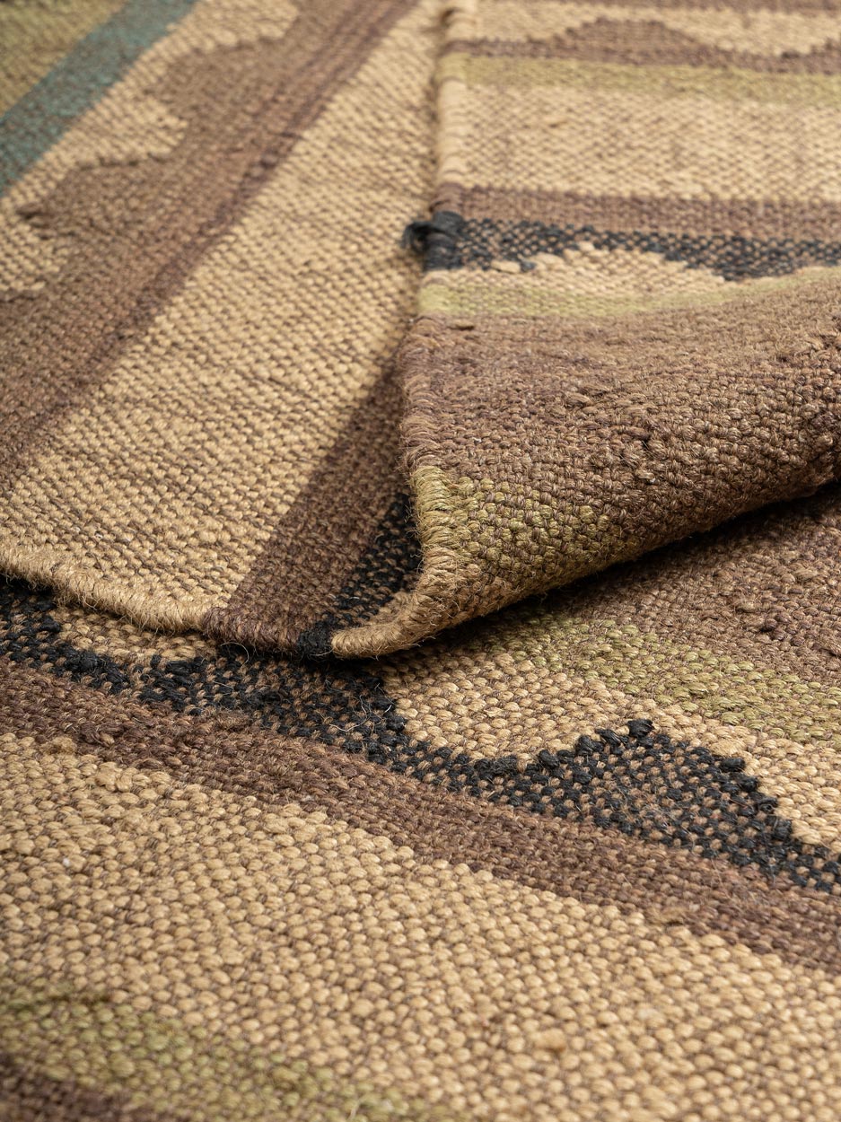 Orem Jute Kilim Rug Contrast Living