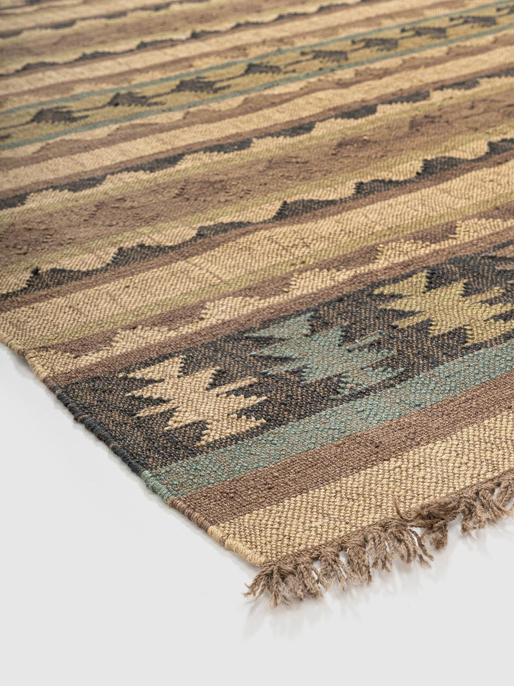 Orem Jute Kilim Rug Contrast Living