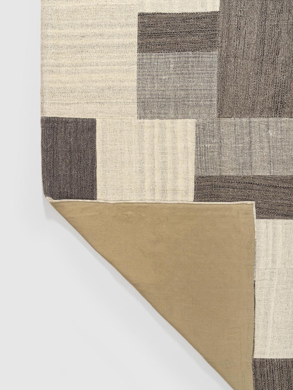 Mero Wool Patch Rug Contrast Living