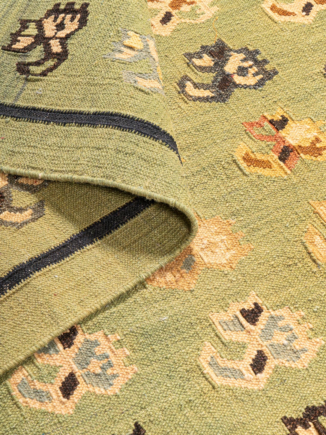 Celadon Drift Jute Killim Rug Contrast Living