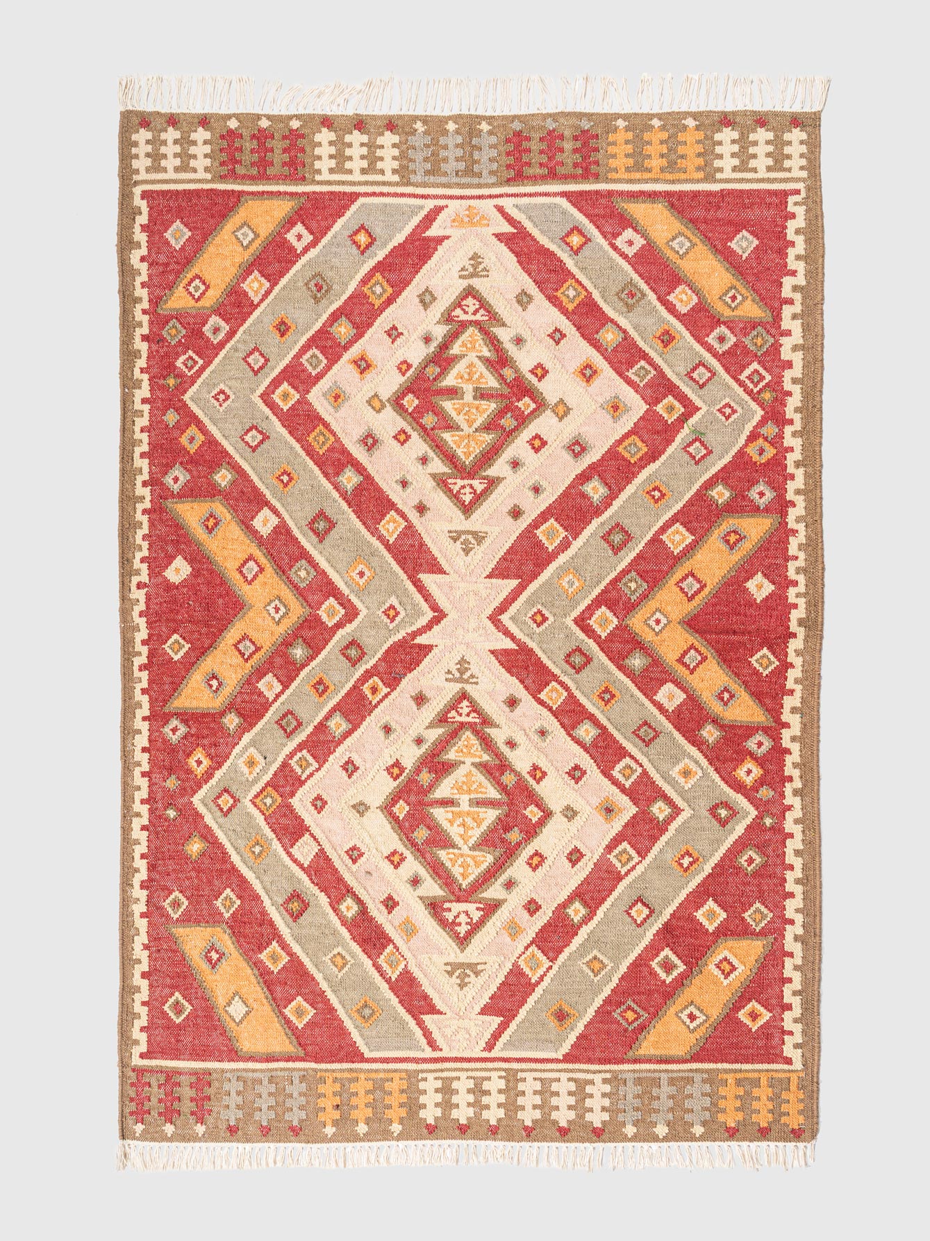 Granada Crest Jute Kilim Rug Contrast Living