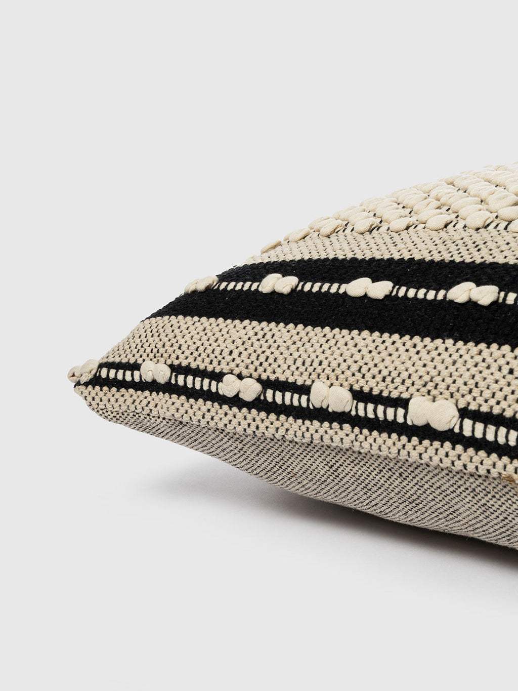 Markhor Cushion Cover Contrast Living
