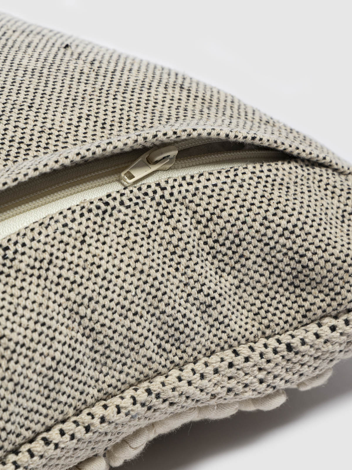 Boojum Cushion Cover Contrast Living