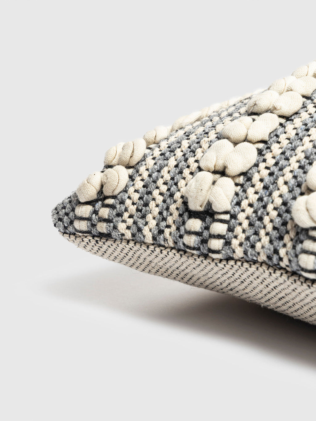 Elata Cushion Cover Contrast Living