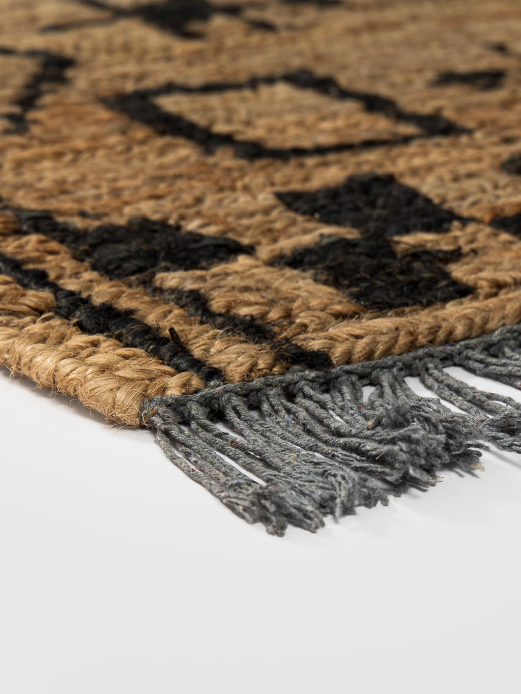 Malimbu Jute Floor Mat Contrast Living