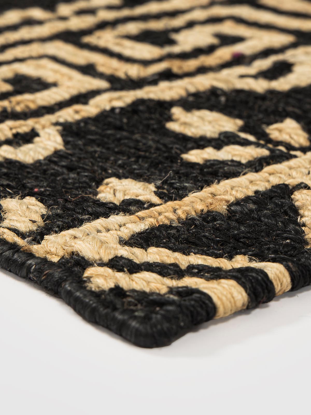 Oonelle Jute Floor Mat Contrast Living