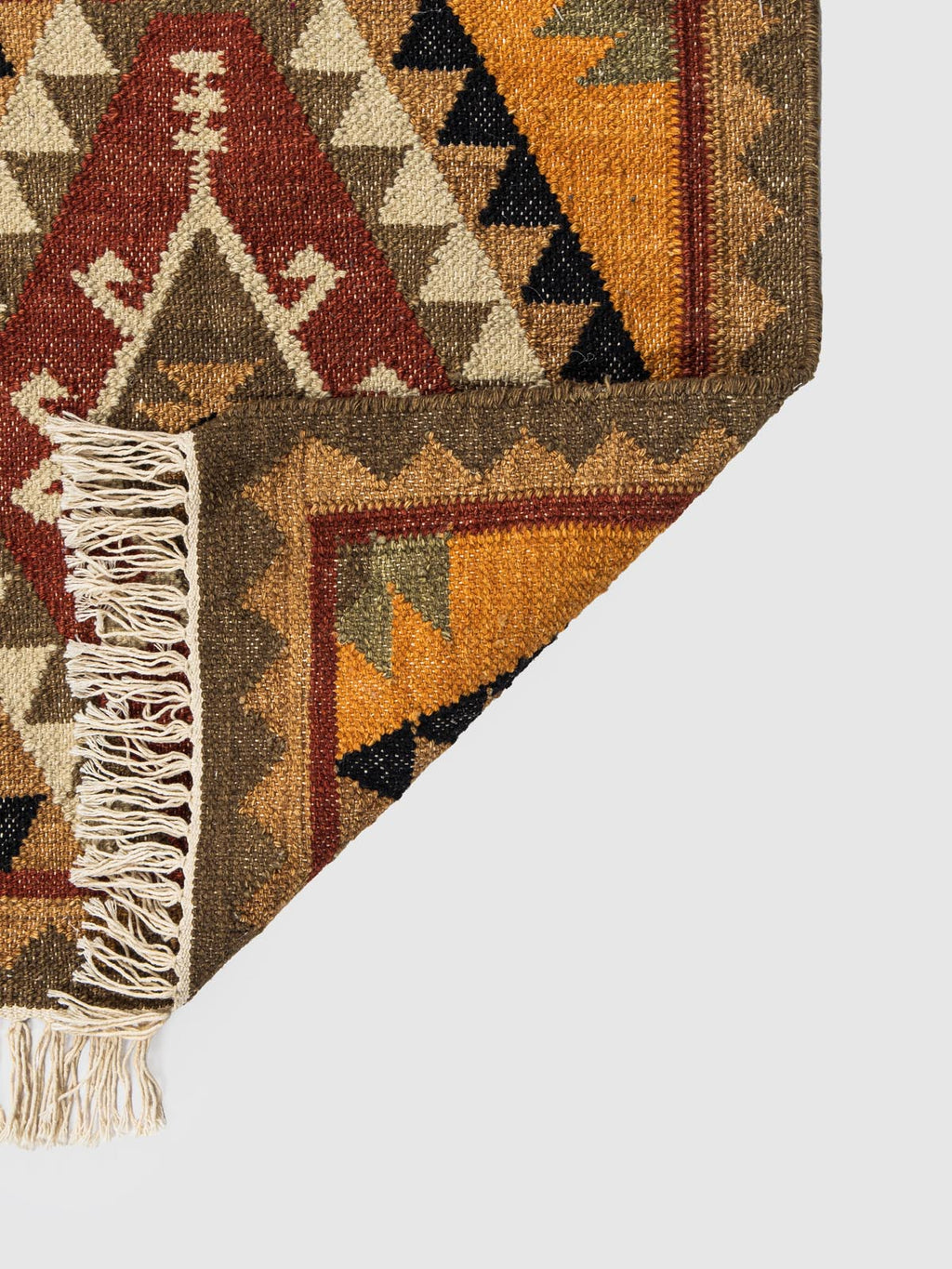 Avenolas Wool Kilim Contrast Living