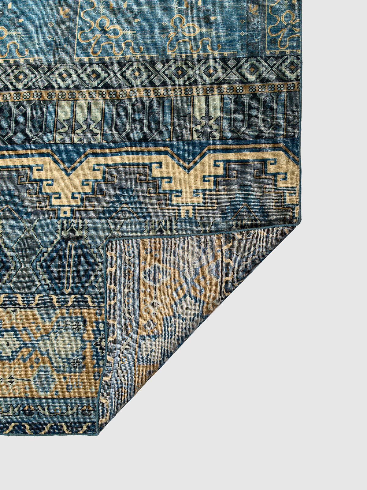 Arquiry Wool Knotted Carpet Contrast Living