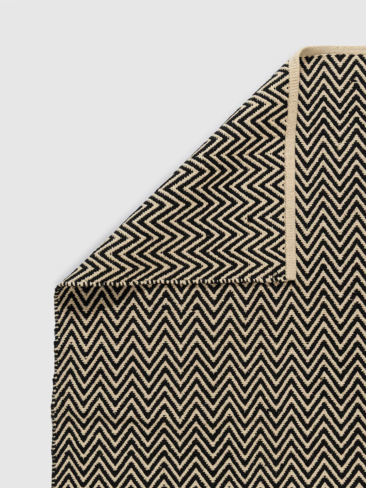 Meguro Wool Cotton Rug Contrast Living