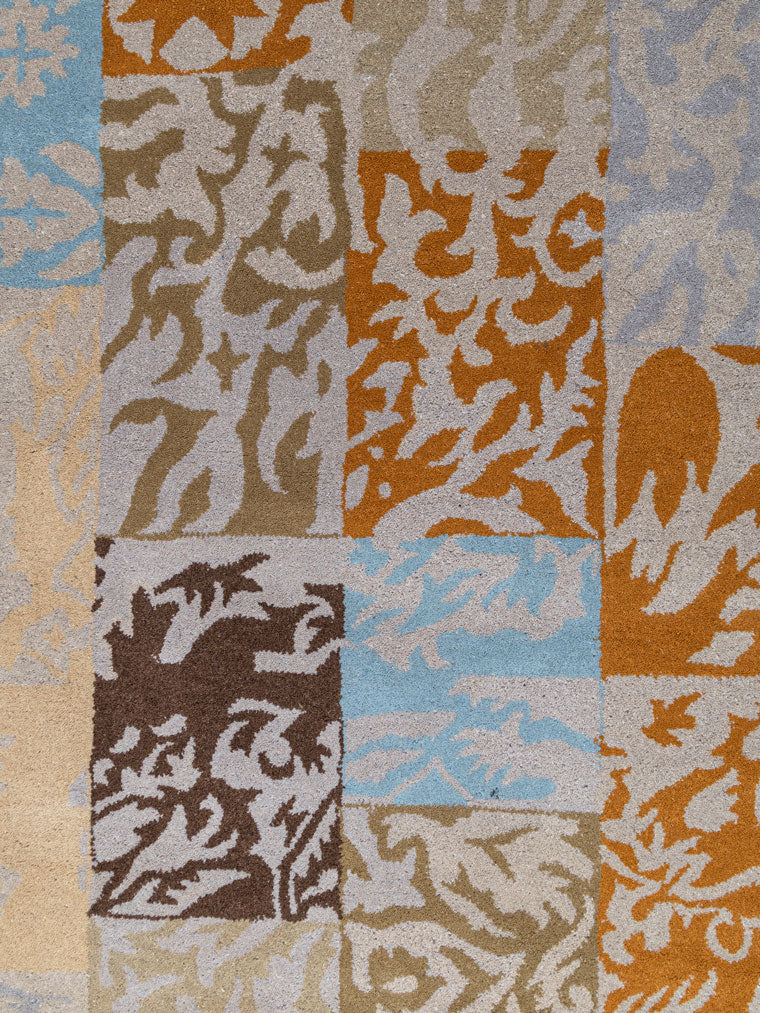 Beteni Wool Tufted Carpet Contrast Living