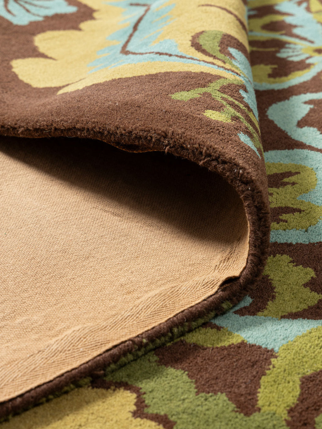 Chuyul Wool Tufted Carpet Contrast Living