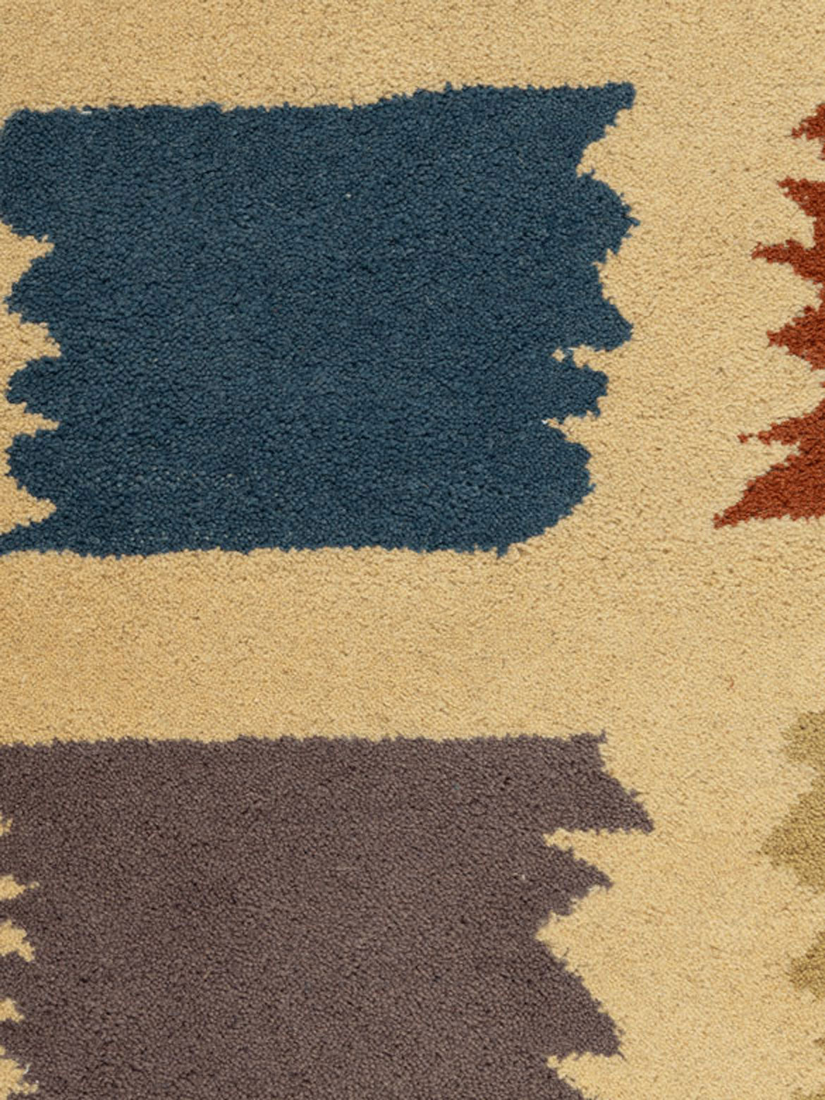 Melamchi Wool Tufted Carpet Contrast Living
