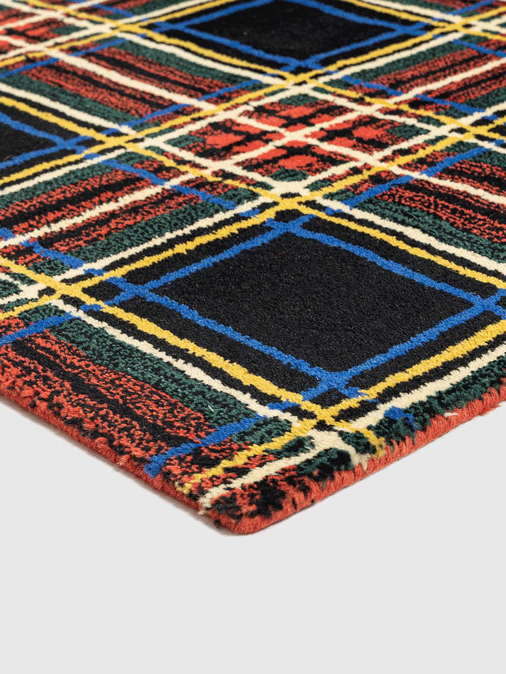 Paroha Wool Tufted Carpet Contrast Living
