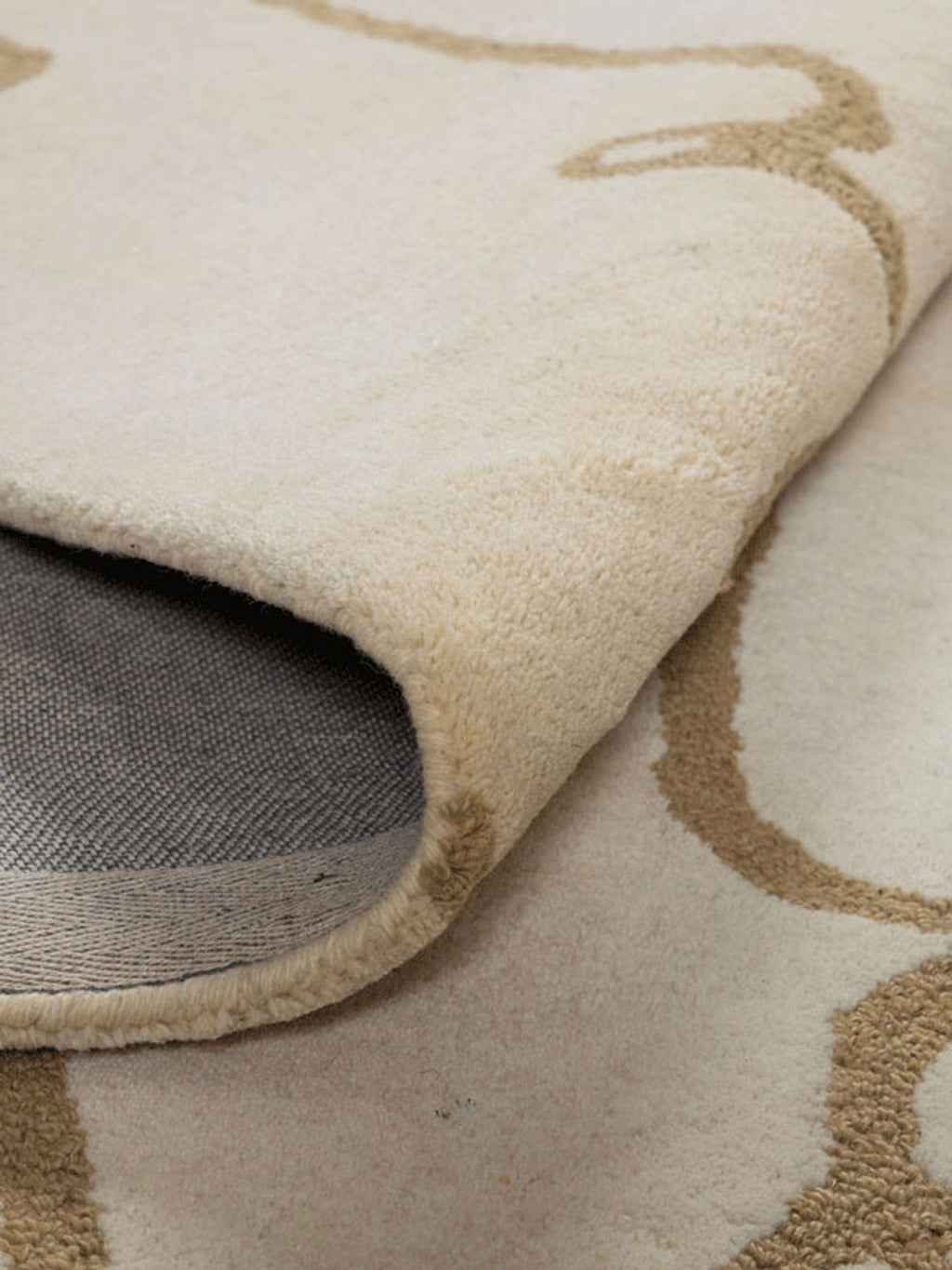 Lekbeshi Wool Tufted Carpet Contrast Living