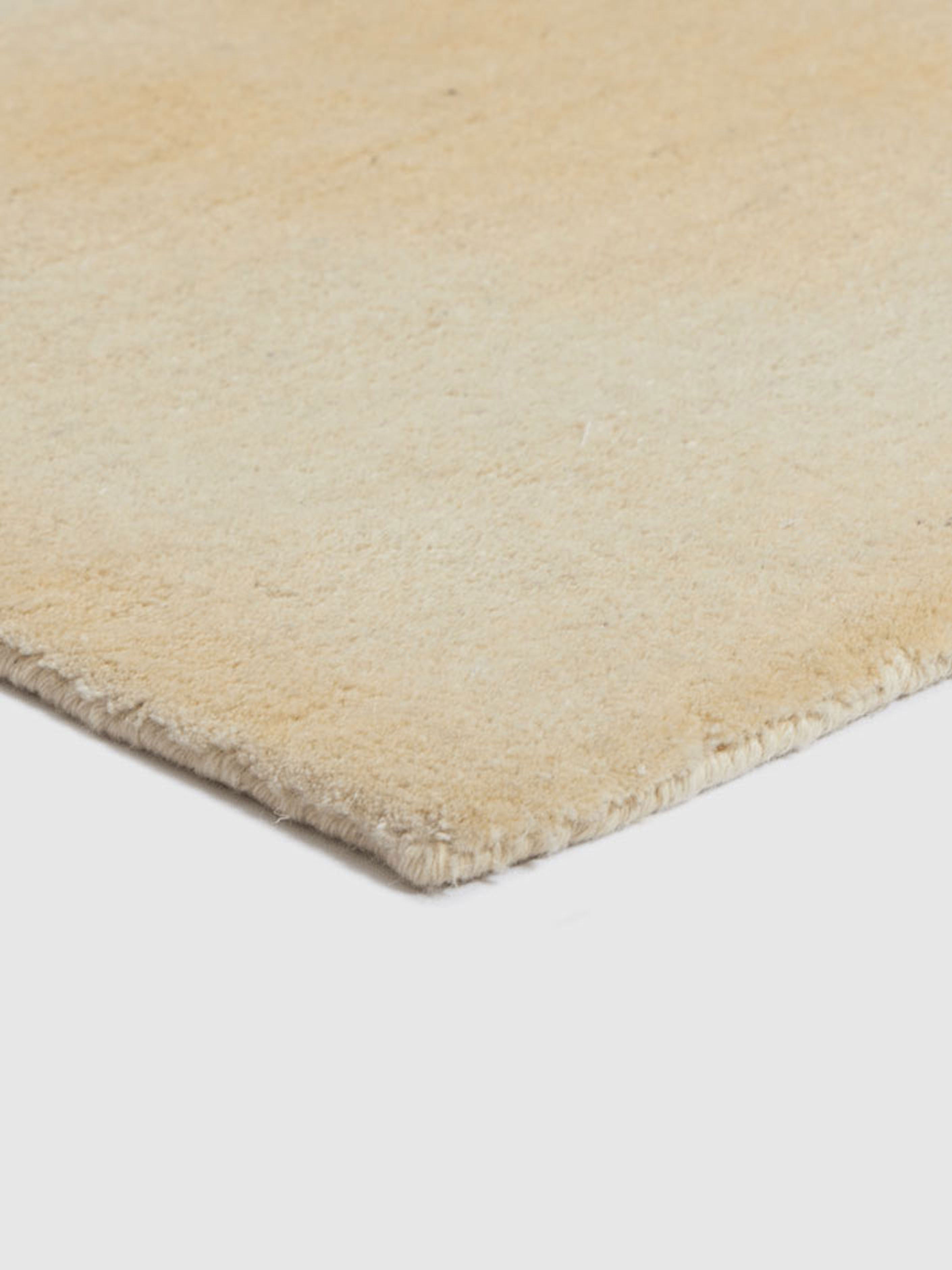Lekbeshi Wool Tufted Carpet Contrast Living