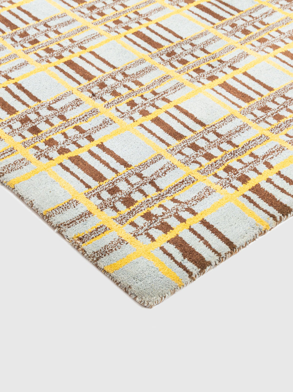 Jigme Wool Tufted Carpet Contrast Living