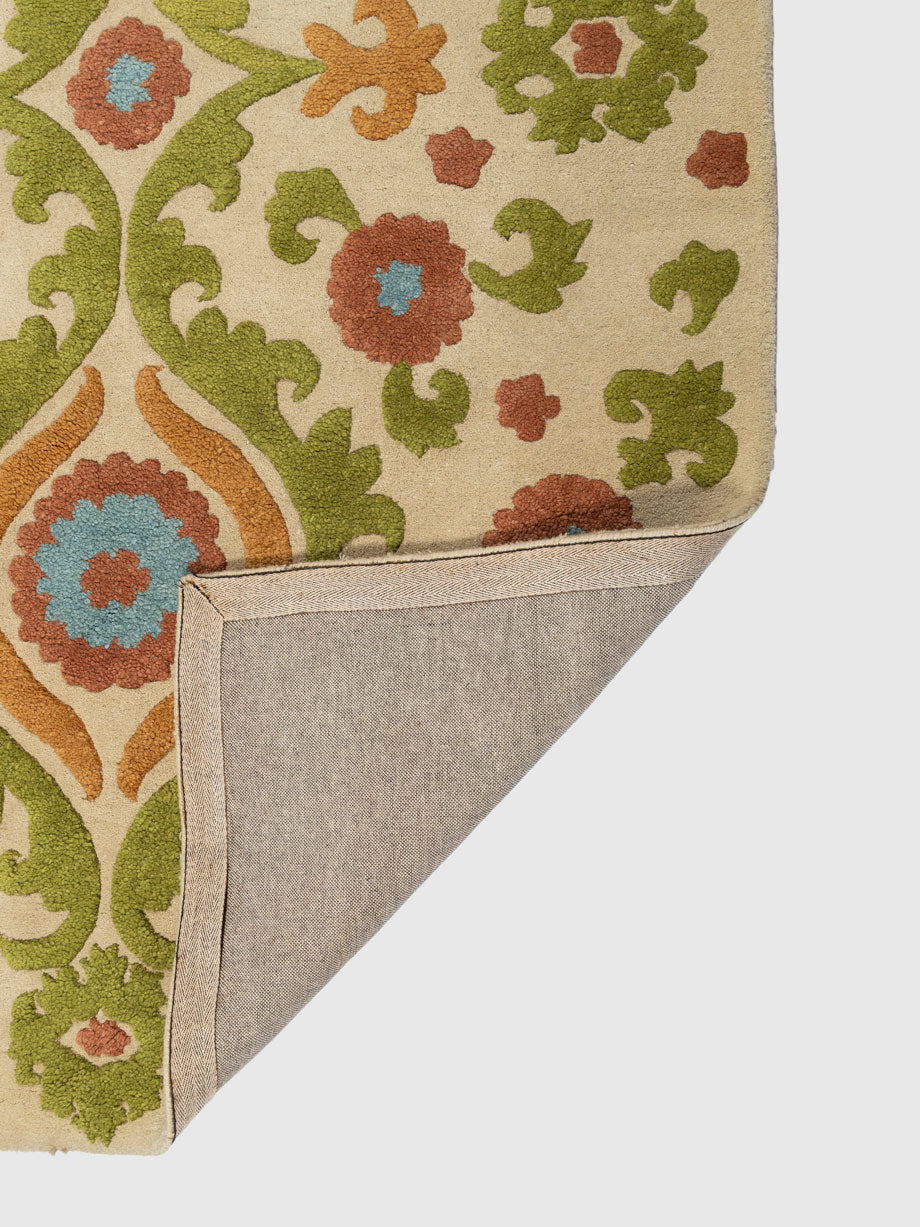 Kisona Wool Tufted Carpet Contrast Living