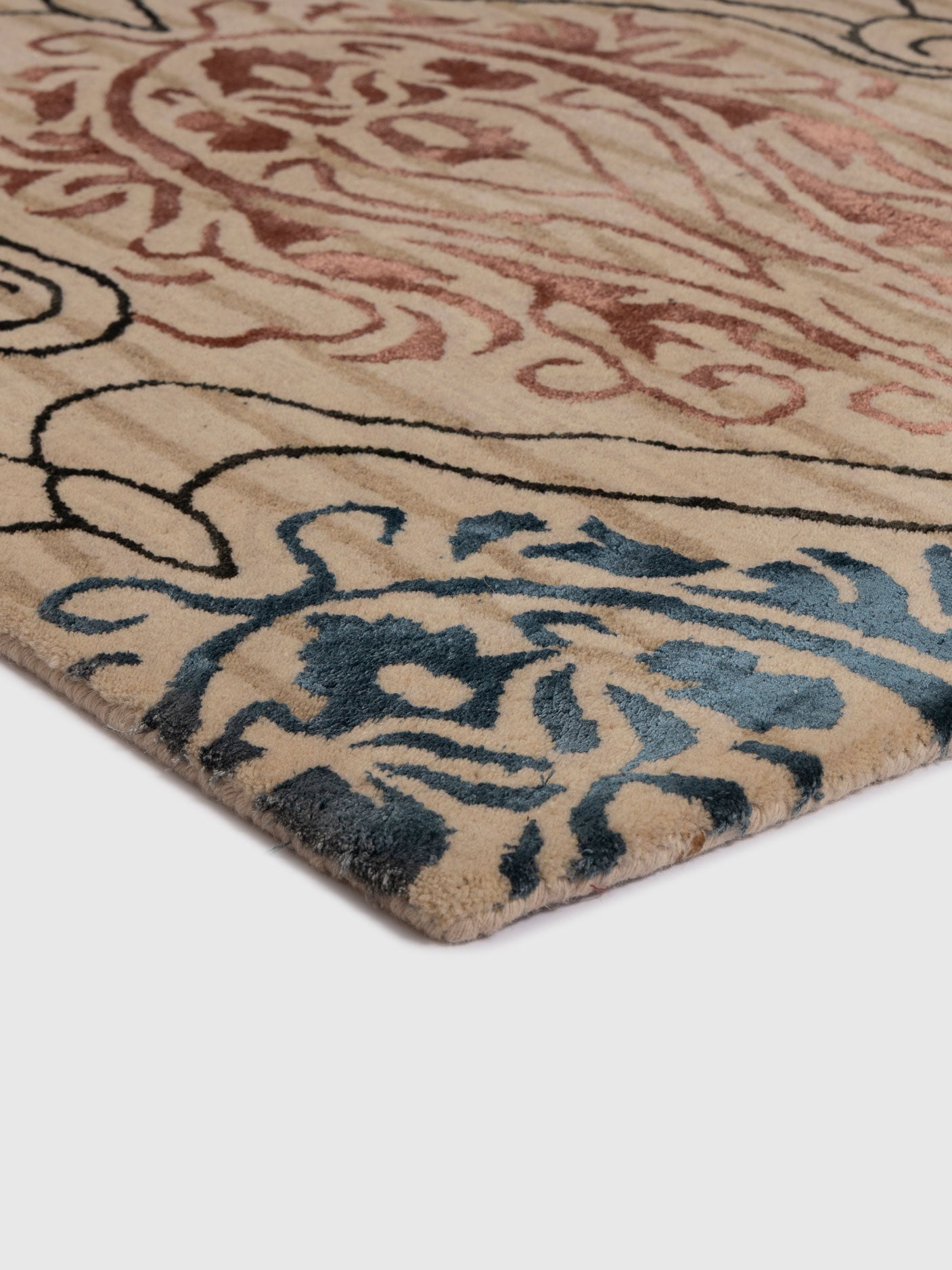 Rathian Wool Tufted Carpet Contrast Living