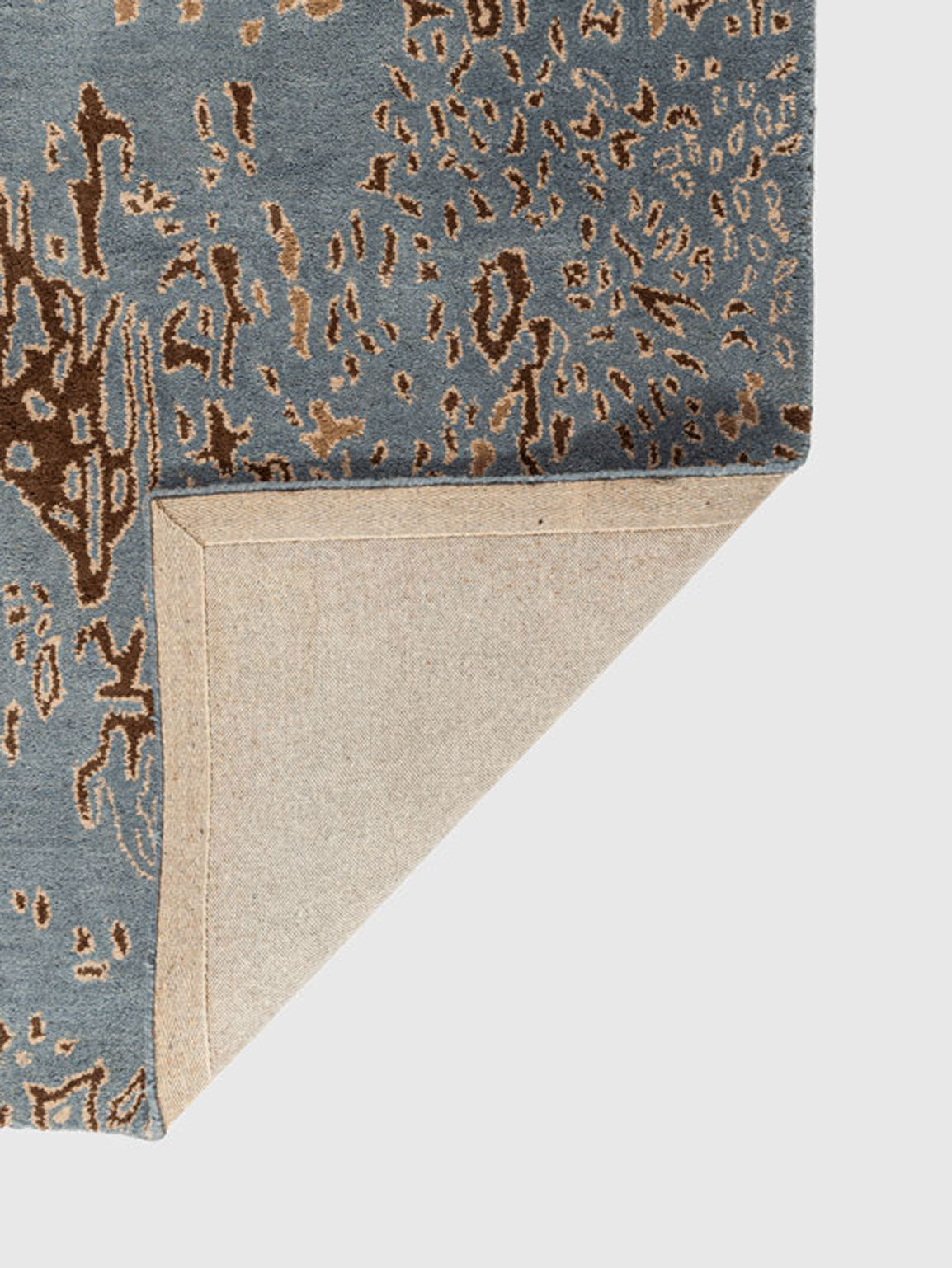 Rapti Wool Tufted Carpet Contrast Living
