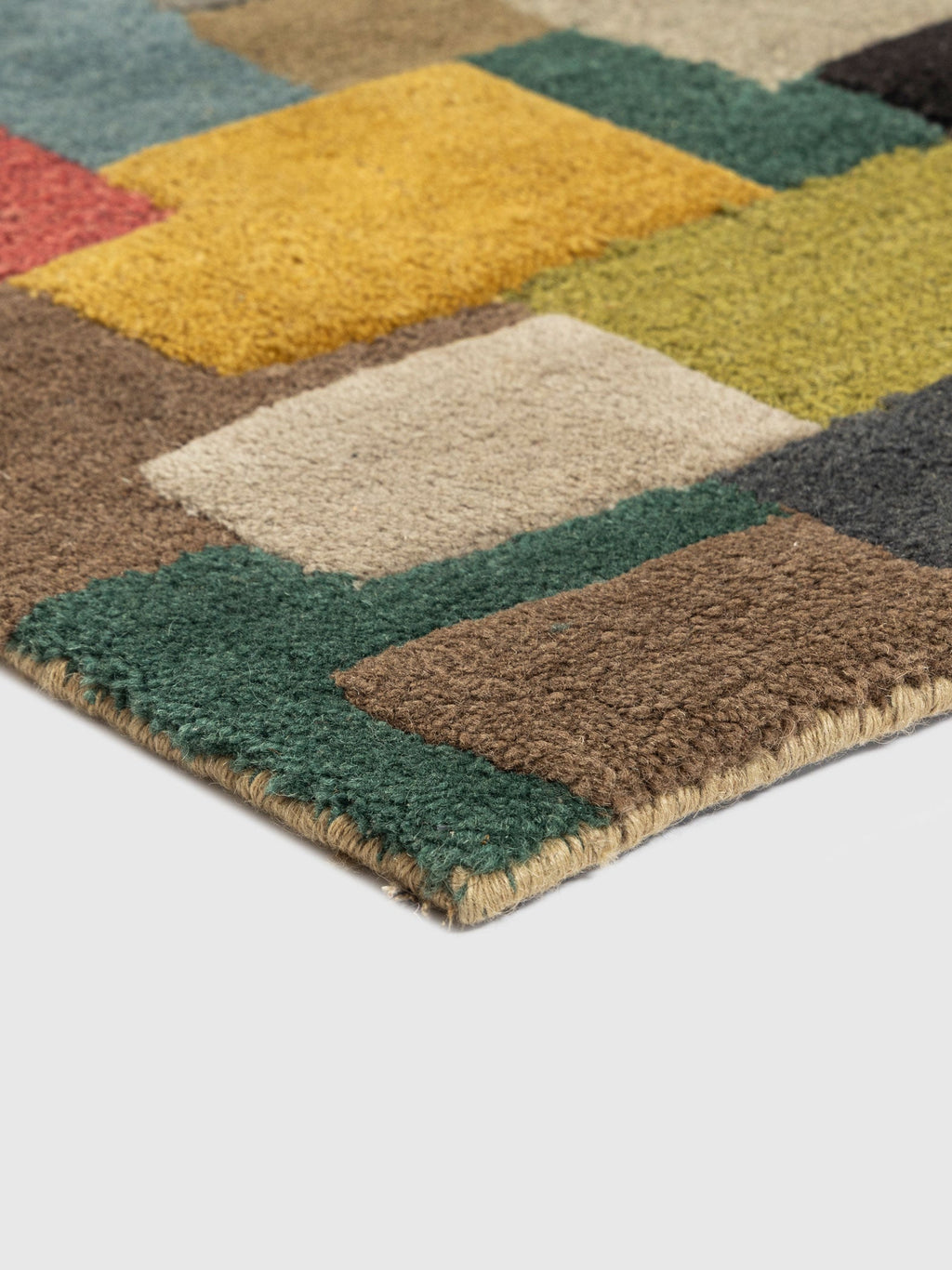 Sengor Wool Tufted Carpet Contrast Living