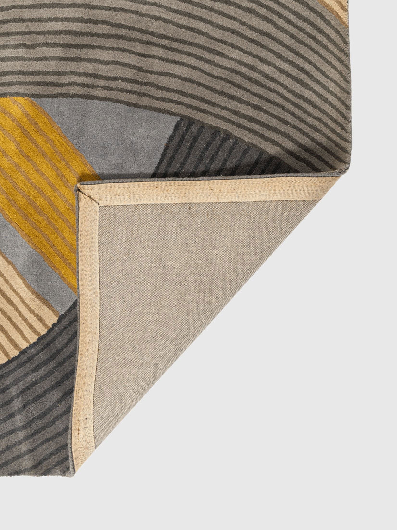Butwal Wool Tufted Carpet Contrast Living