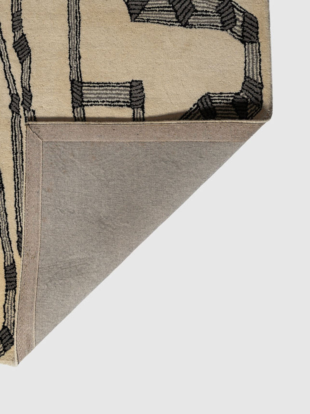Musikot Wool Tufted Carpet Contrast Living