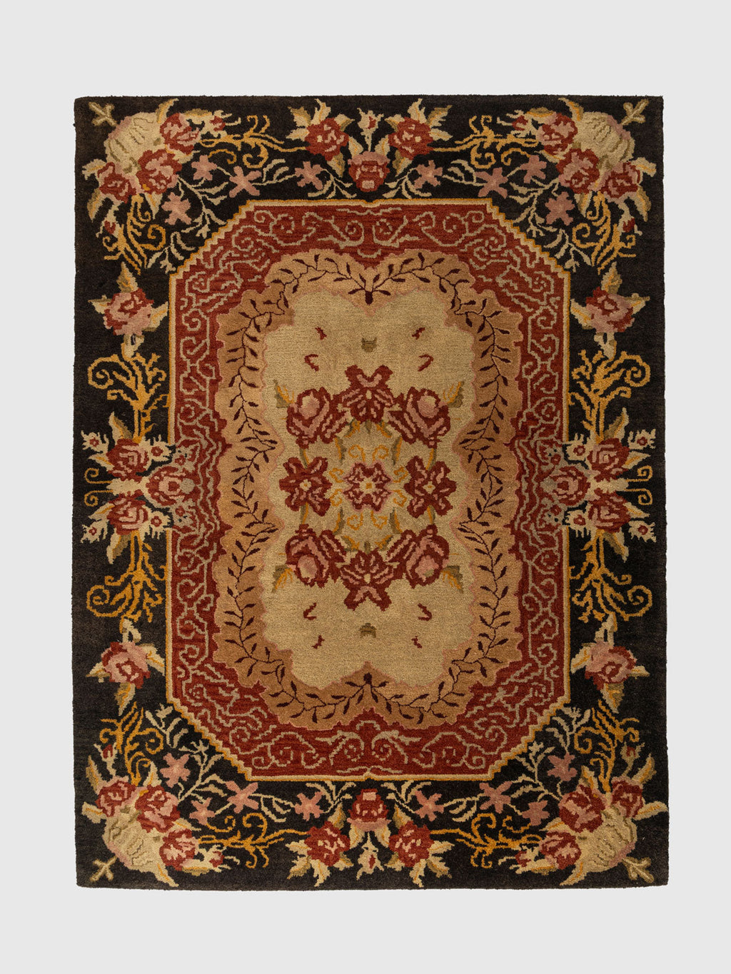 Narlai Wool Tufted Carpet Contrast Living
