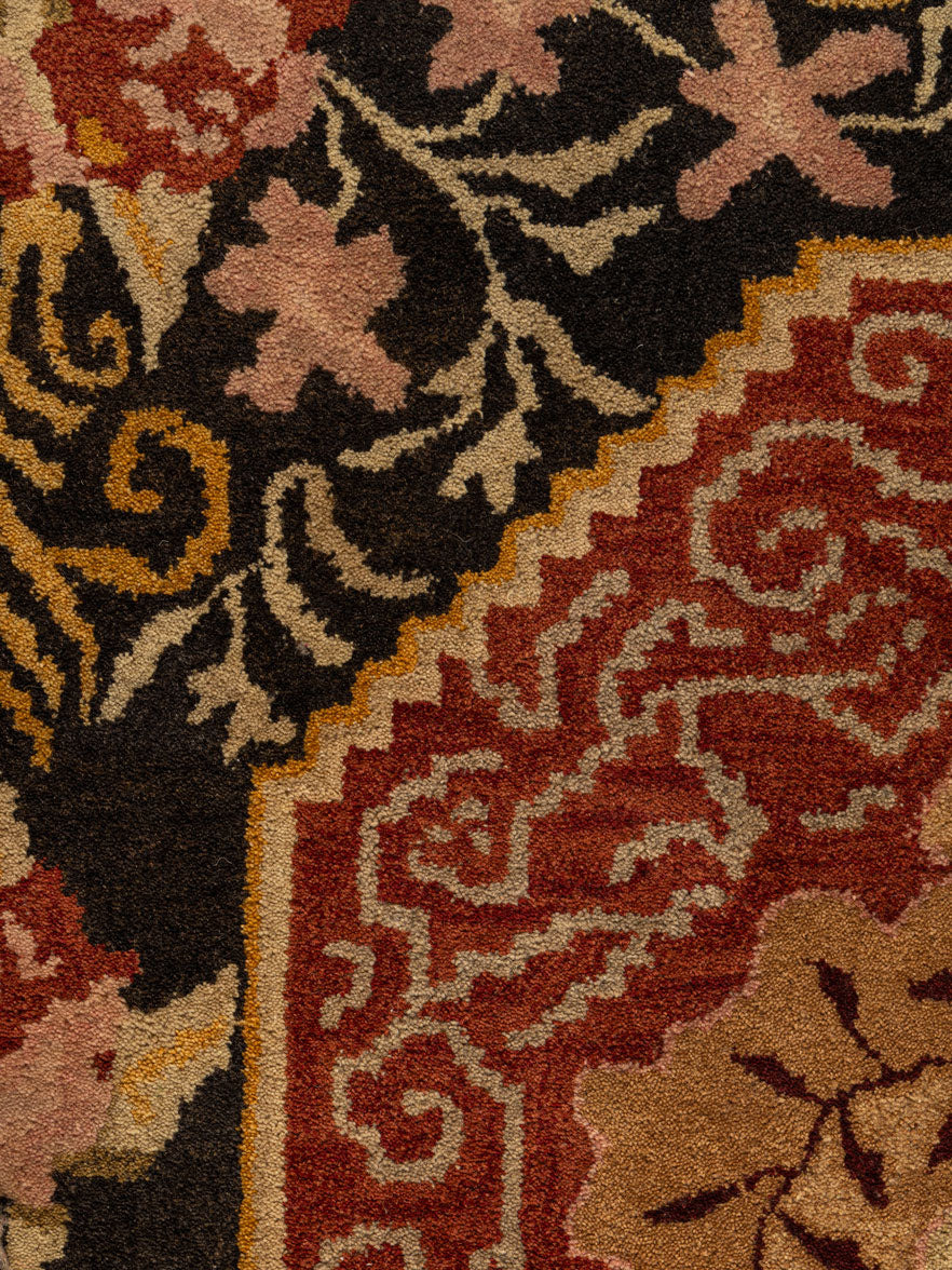 Narlai Wool Tufted Carpet Contrast Living