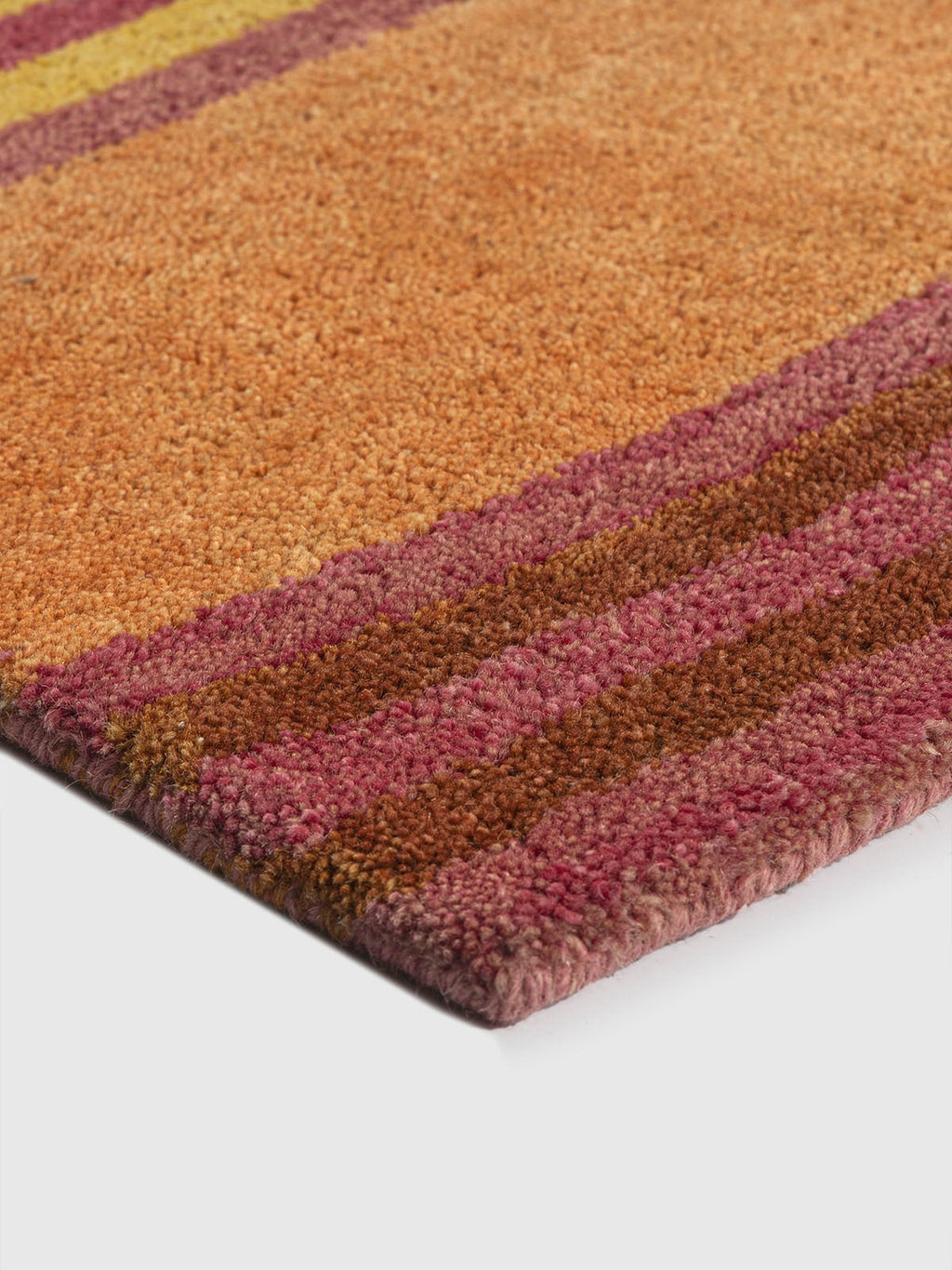 Lehar Wool Tufted Rug Contrast Living