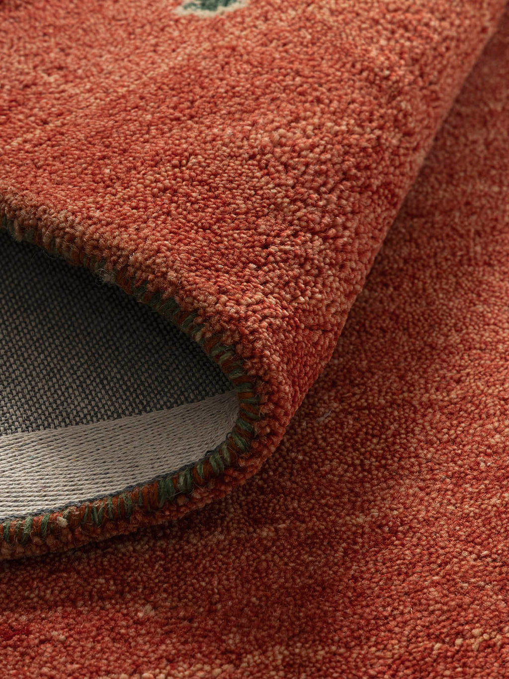 Buniyaad Wool Tufted Carpet Contrast Living