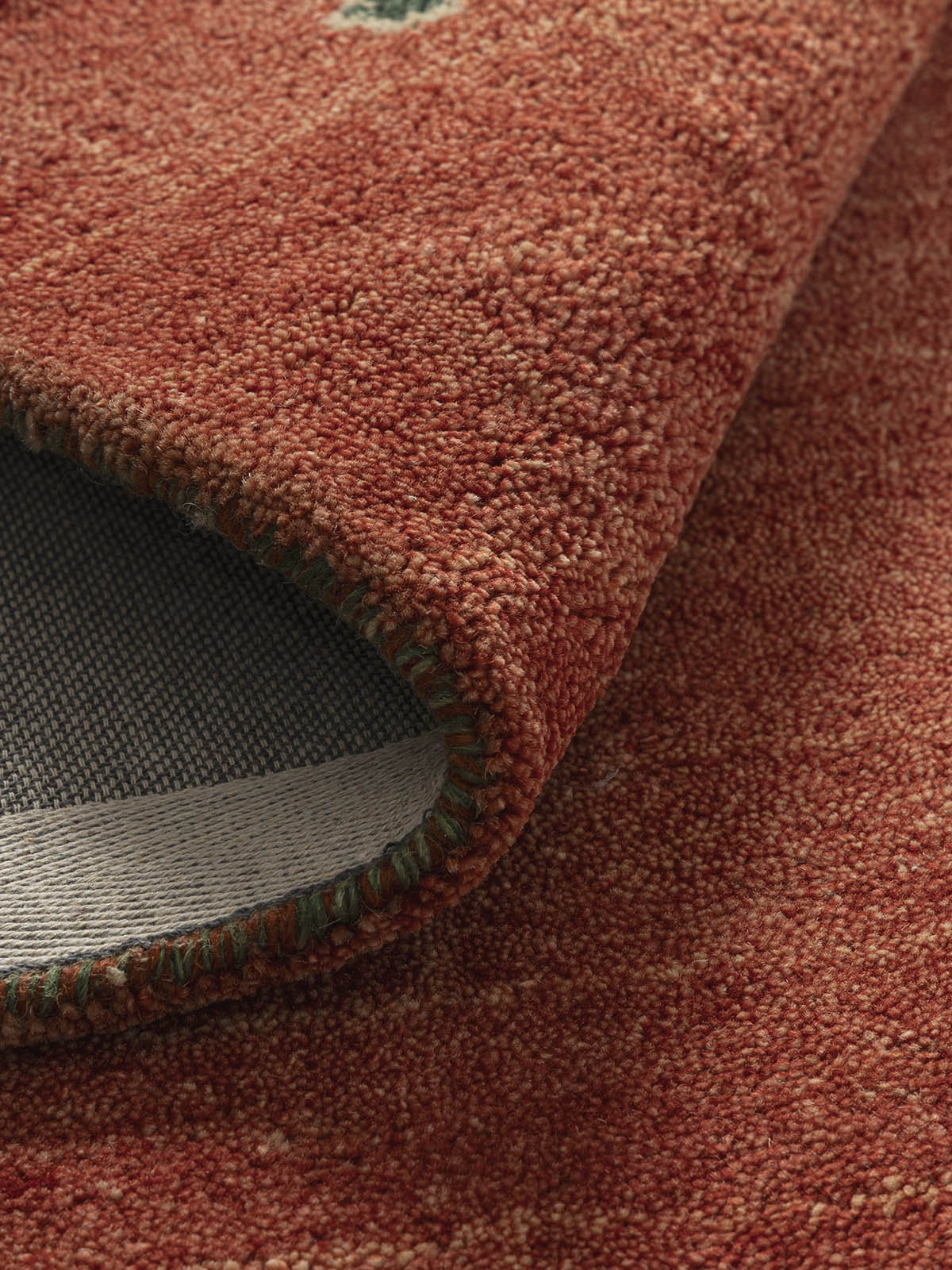 Buniyaad Wool Tufted Carpet Contrast Living