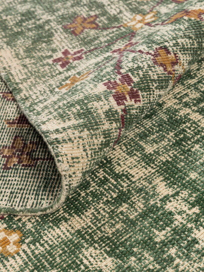 Pitesi Wool Knotted Carpet Contrast Living