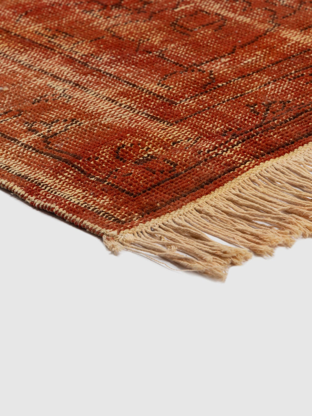 Sulawes Wool Knotted Carpet Contrast Living
