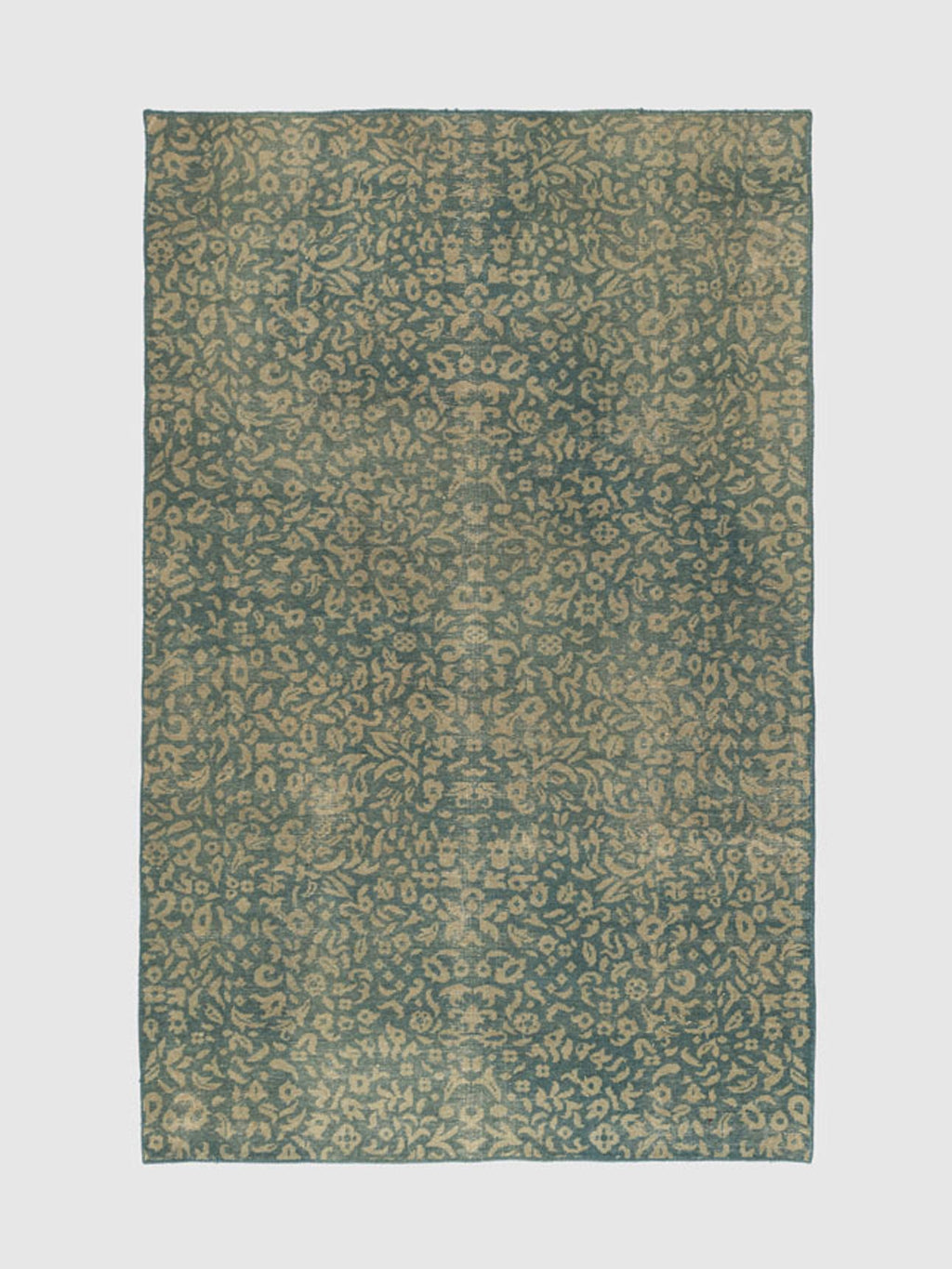 Sibiu Wool Knotted Carpet Contrast Living