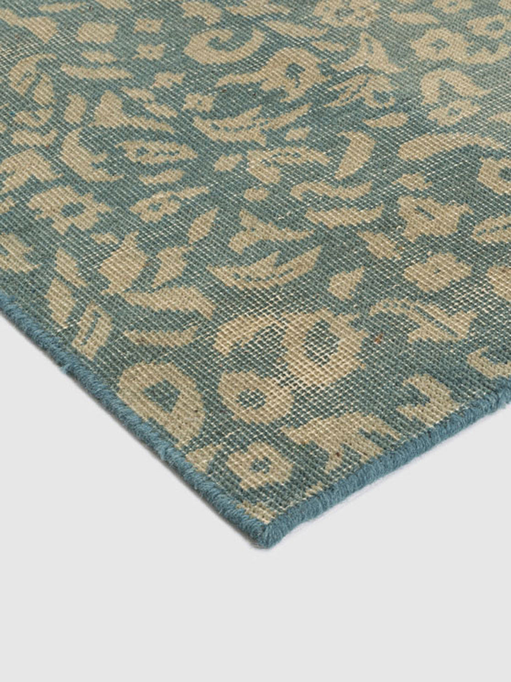Sibiu Wool Knotted Carpet Contrast Living