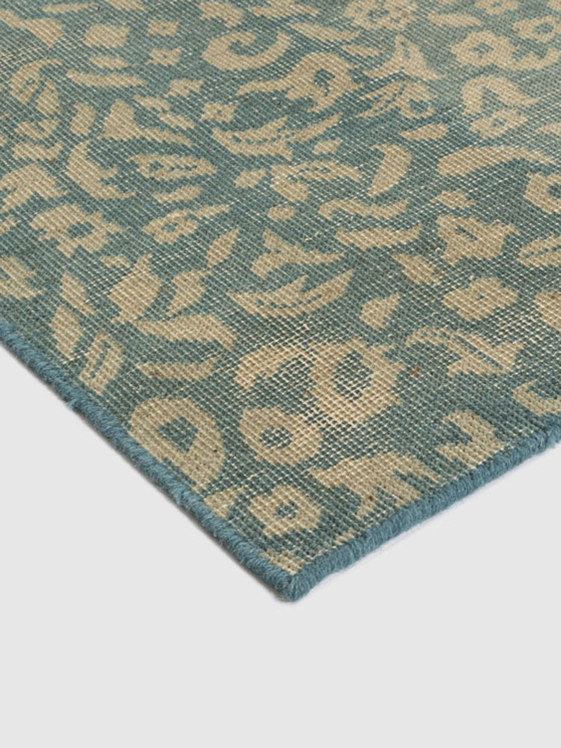 Sibiu Wool Knotted Carpet Contrast Living
