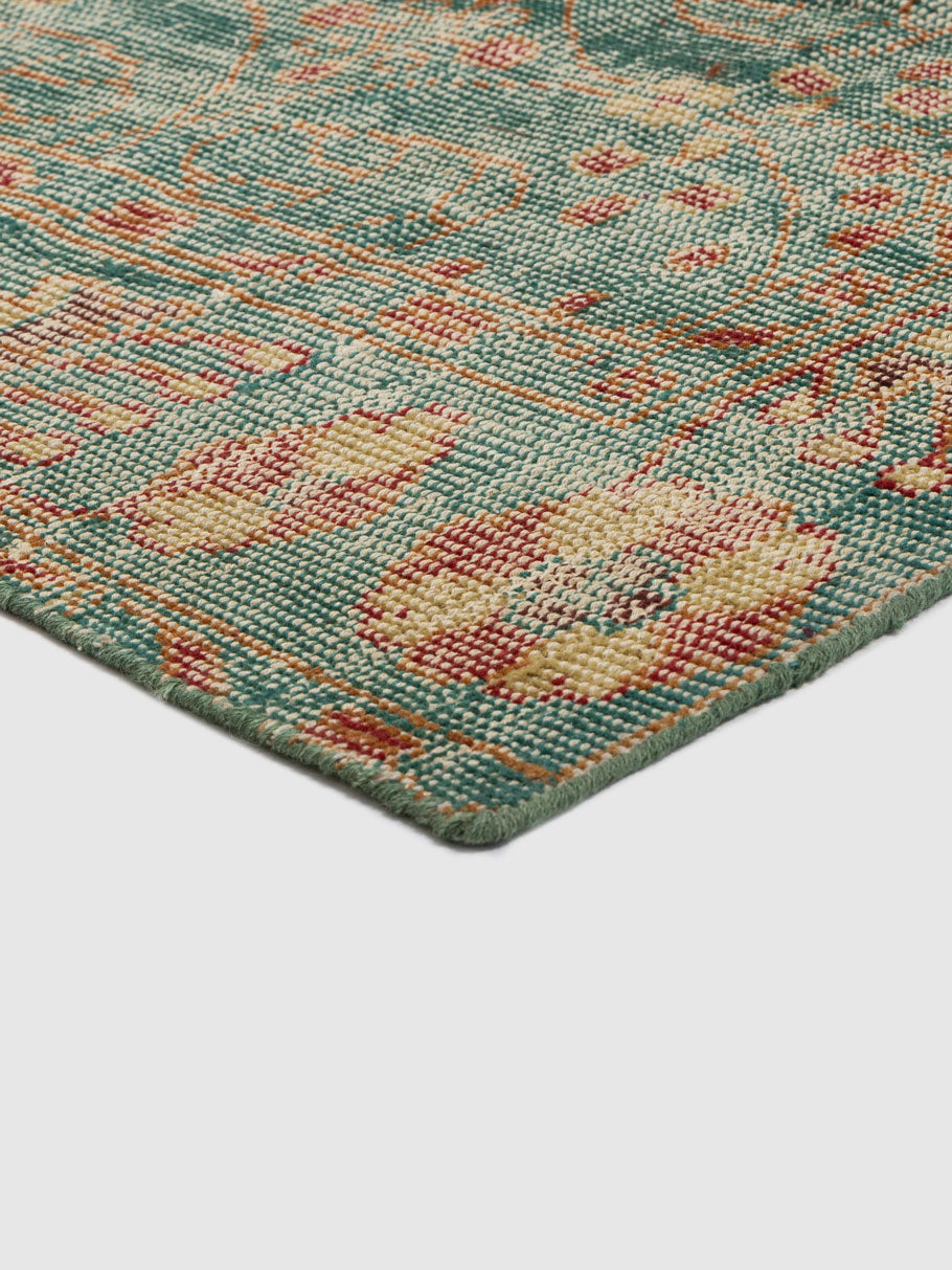 Mindana Wool Knotted Carpet Contrast Living