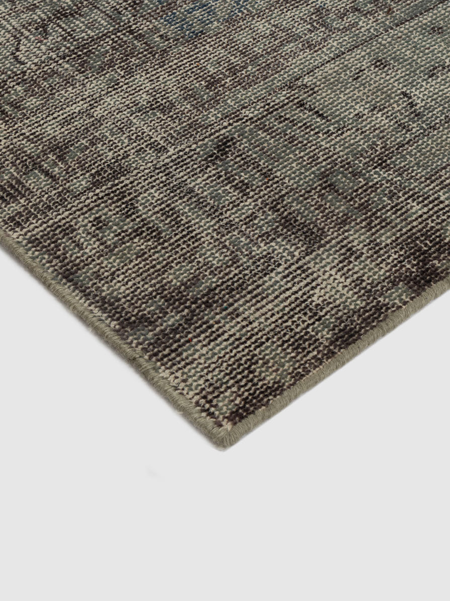 Mosgiel Wool Knotted Carpet Contrast Living