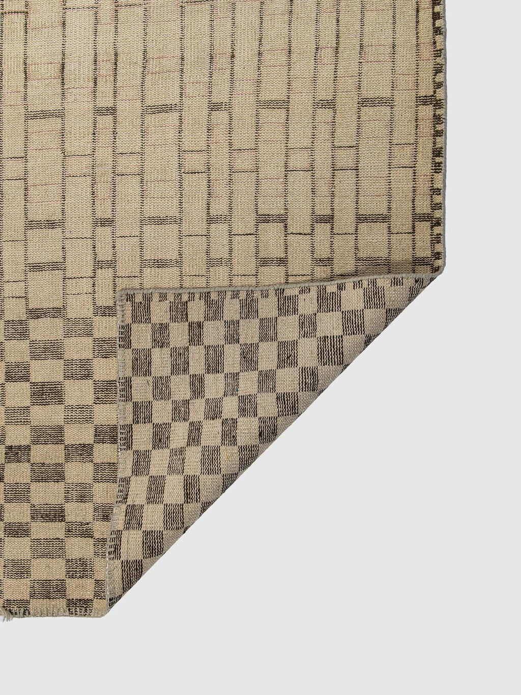Verve Wool Knotted Carpet Contrast Living