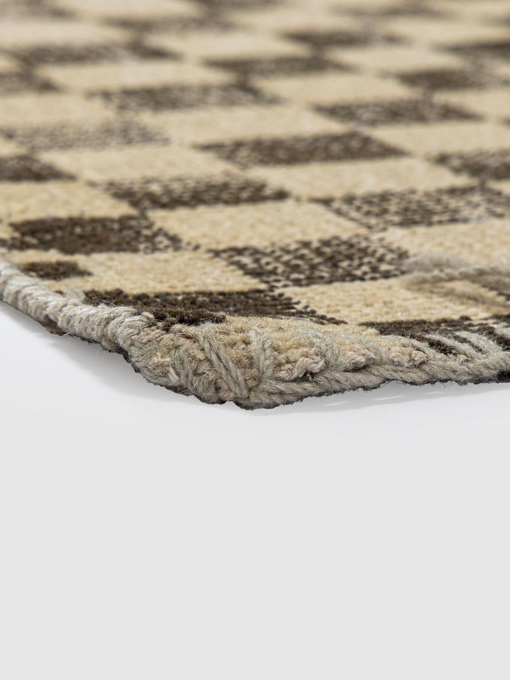 Verve Wool Knotted Carpet Contrast Living