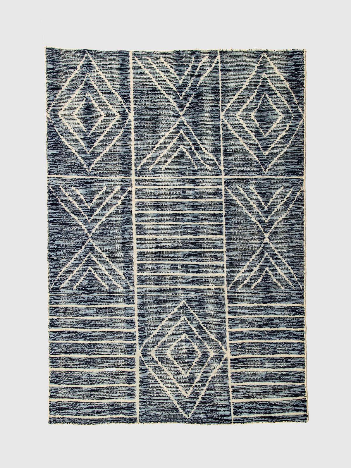 Mondara Wool Knotted Carpet Contrast Living