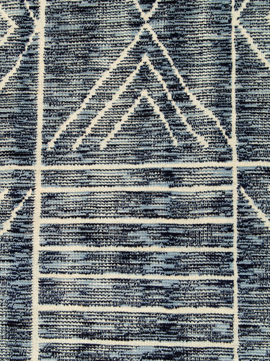 Mondara Wool Knotted Carpet Contrast Living