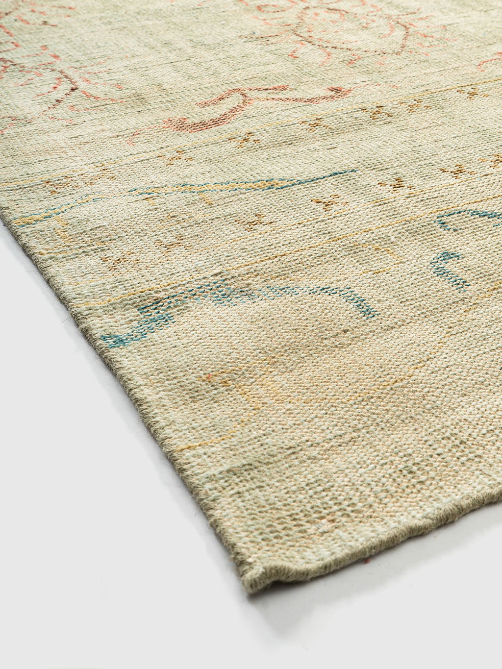 Pachu Wool Hand Knotted Carpet Contrast Living