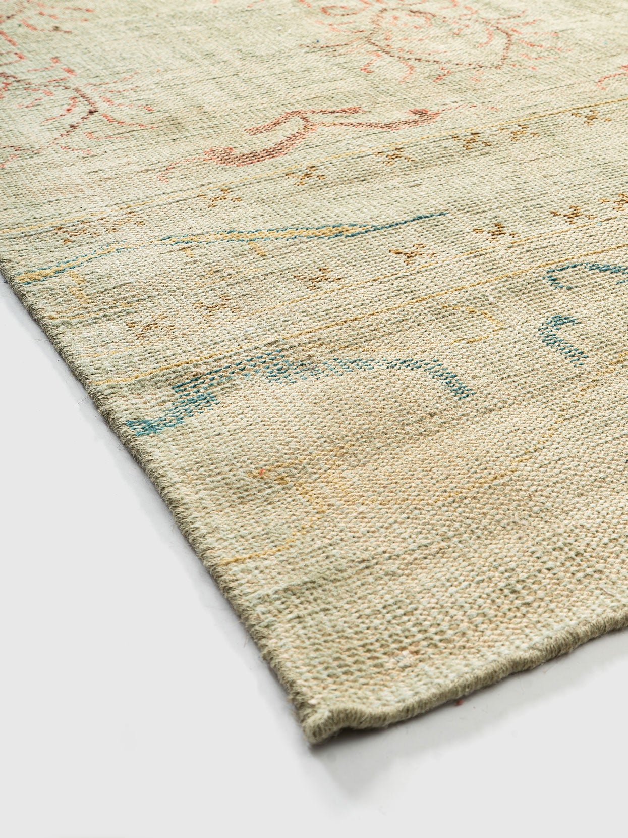 Pachu Wool Hand Knotted Carpet Contrast Living