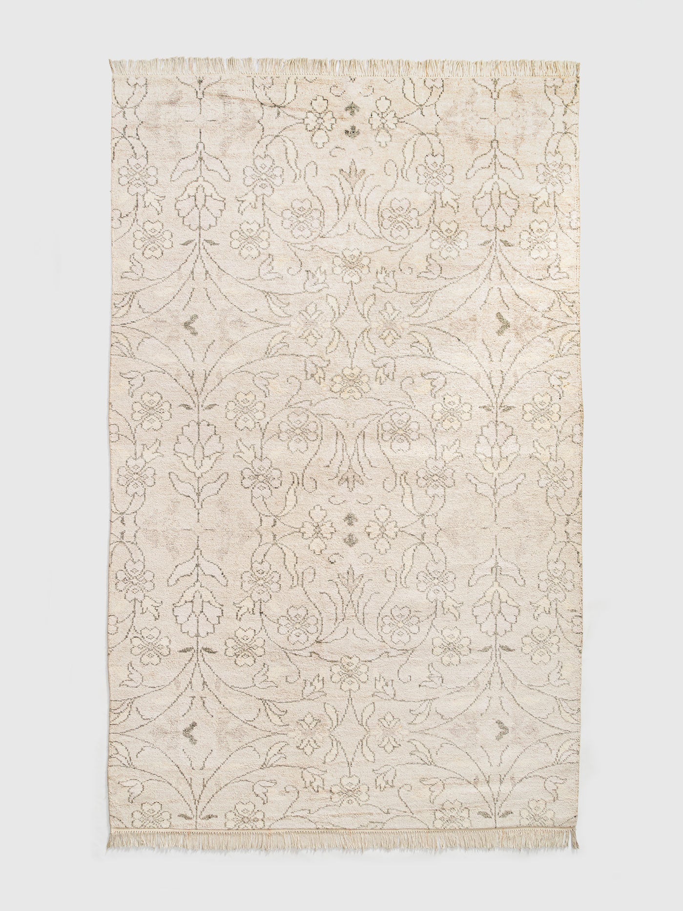 Trakar Viscose Hand Knotted Carpet Contrast Living
