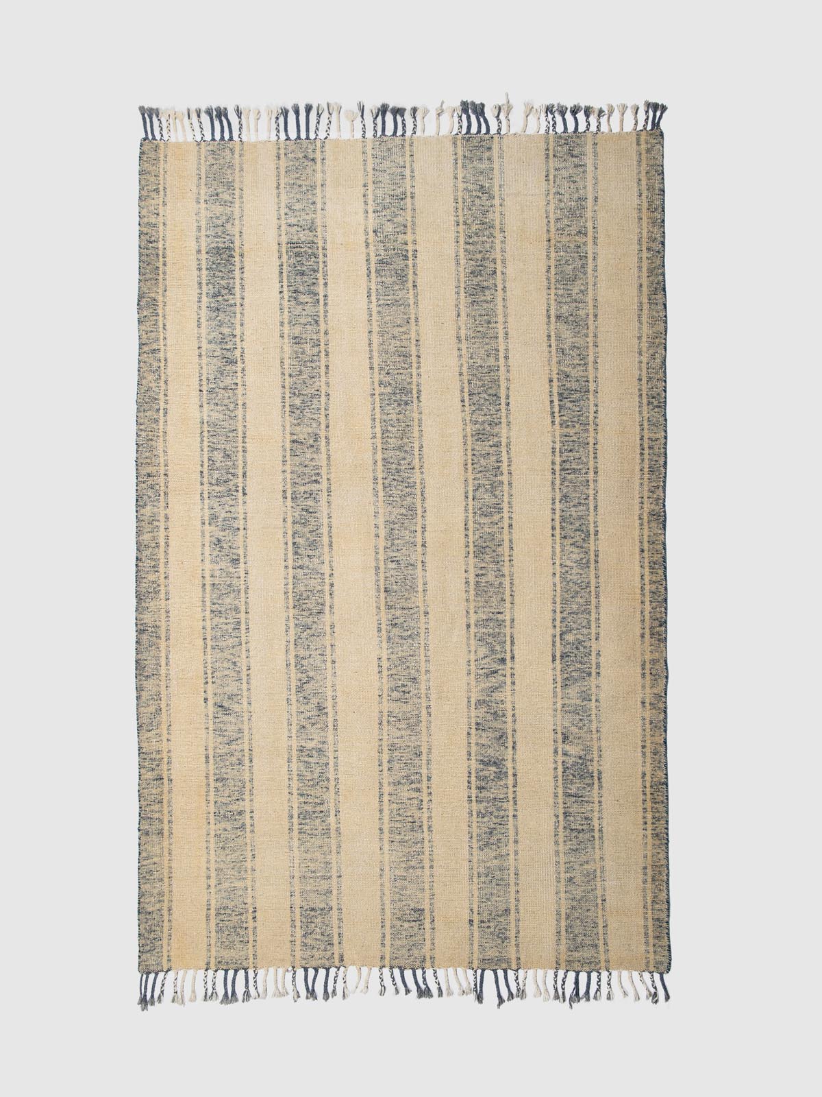 Moavo Wool Knotted Carpet Contrast Living