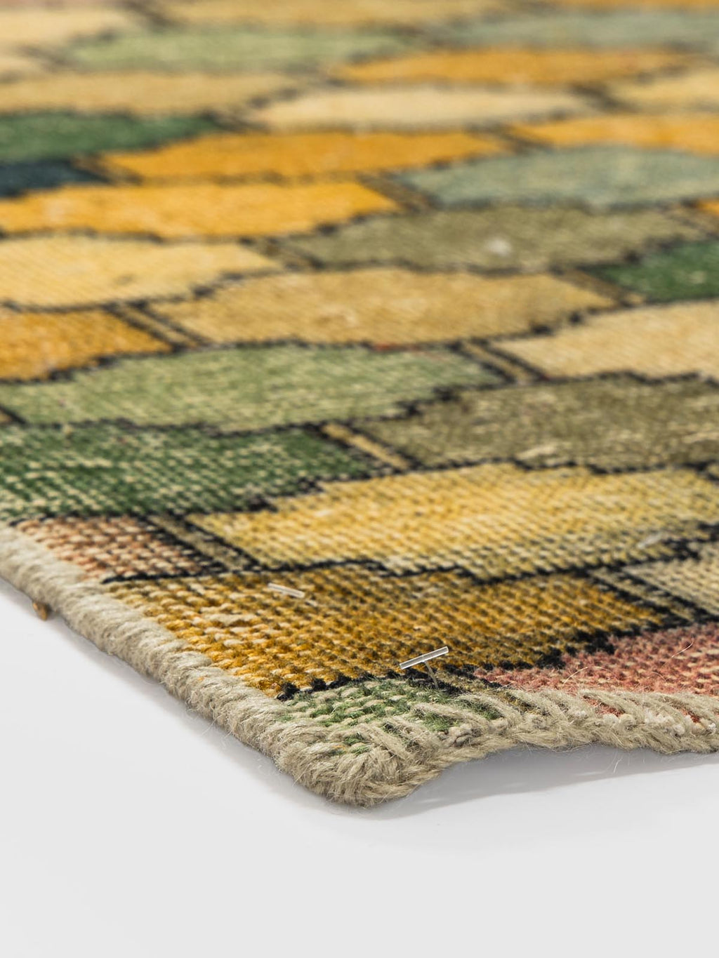 Arthouse Wool Knotted Carpet Contrast Living